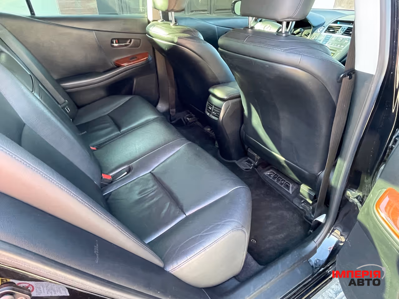 Lexus HS - фото 12