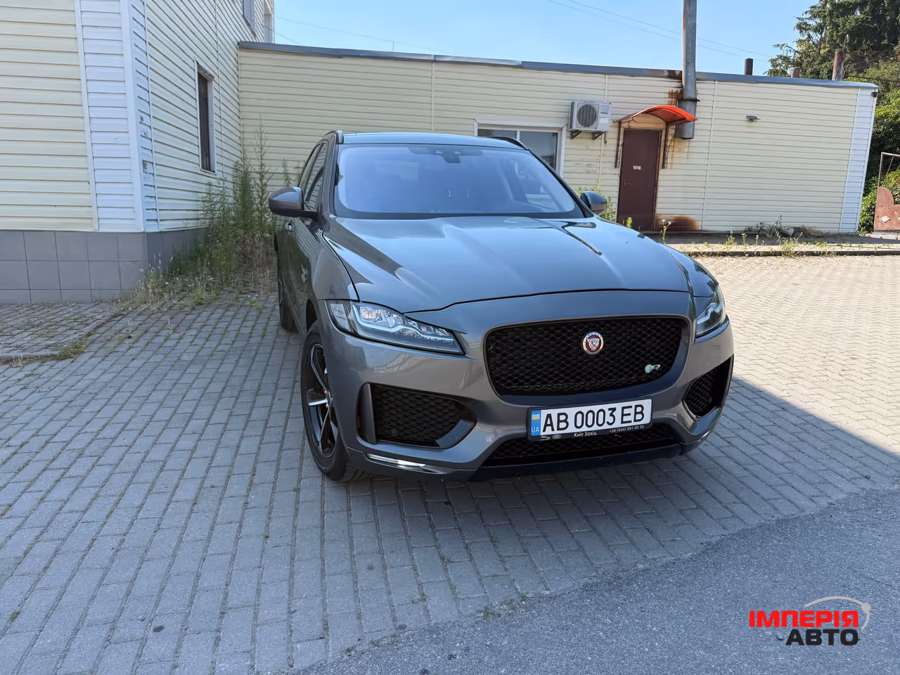 Jaguar F-Pace - фото 3