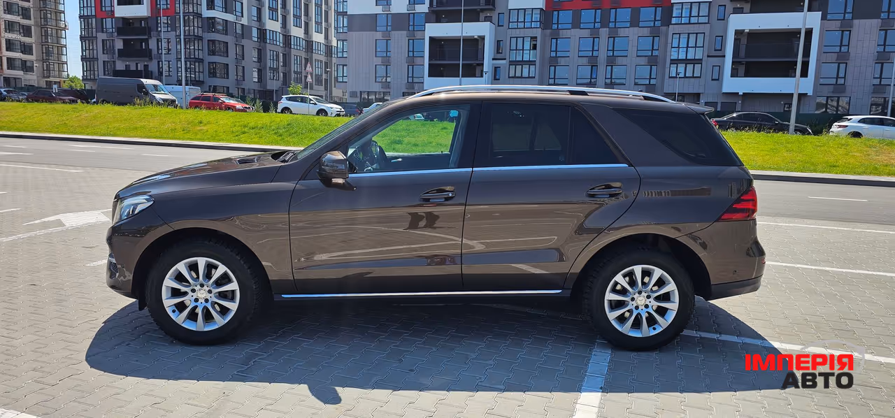 Mercedes-Benz GLE - фото 4