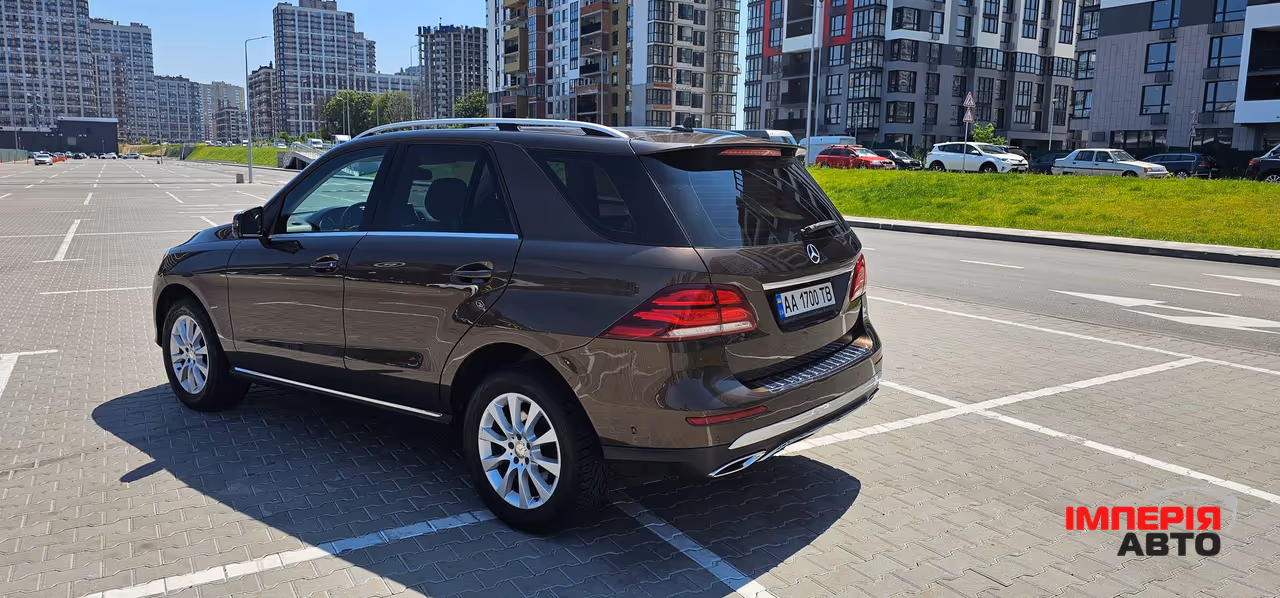 Mercedes-Benz GLE - фото 5