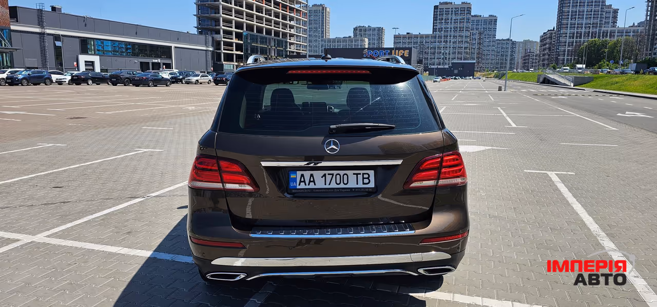 Mercedes-Benz GLE - фото 7