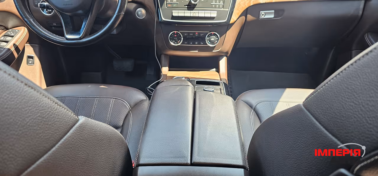 Mercedes-Benz GLE - фото 26