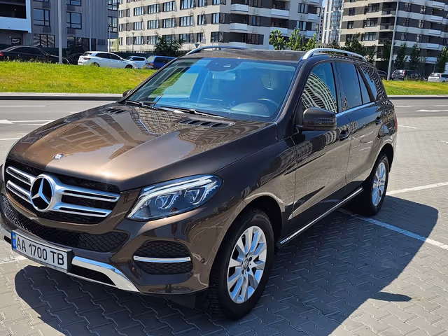 Mercedes-Benz GLE - фото 2