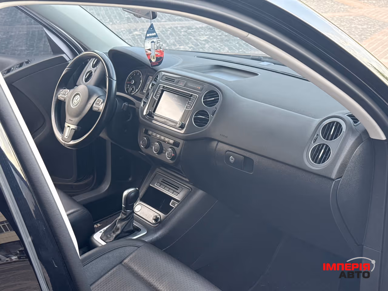 Volkswagen Tiguan - фото 36