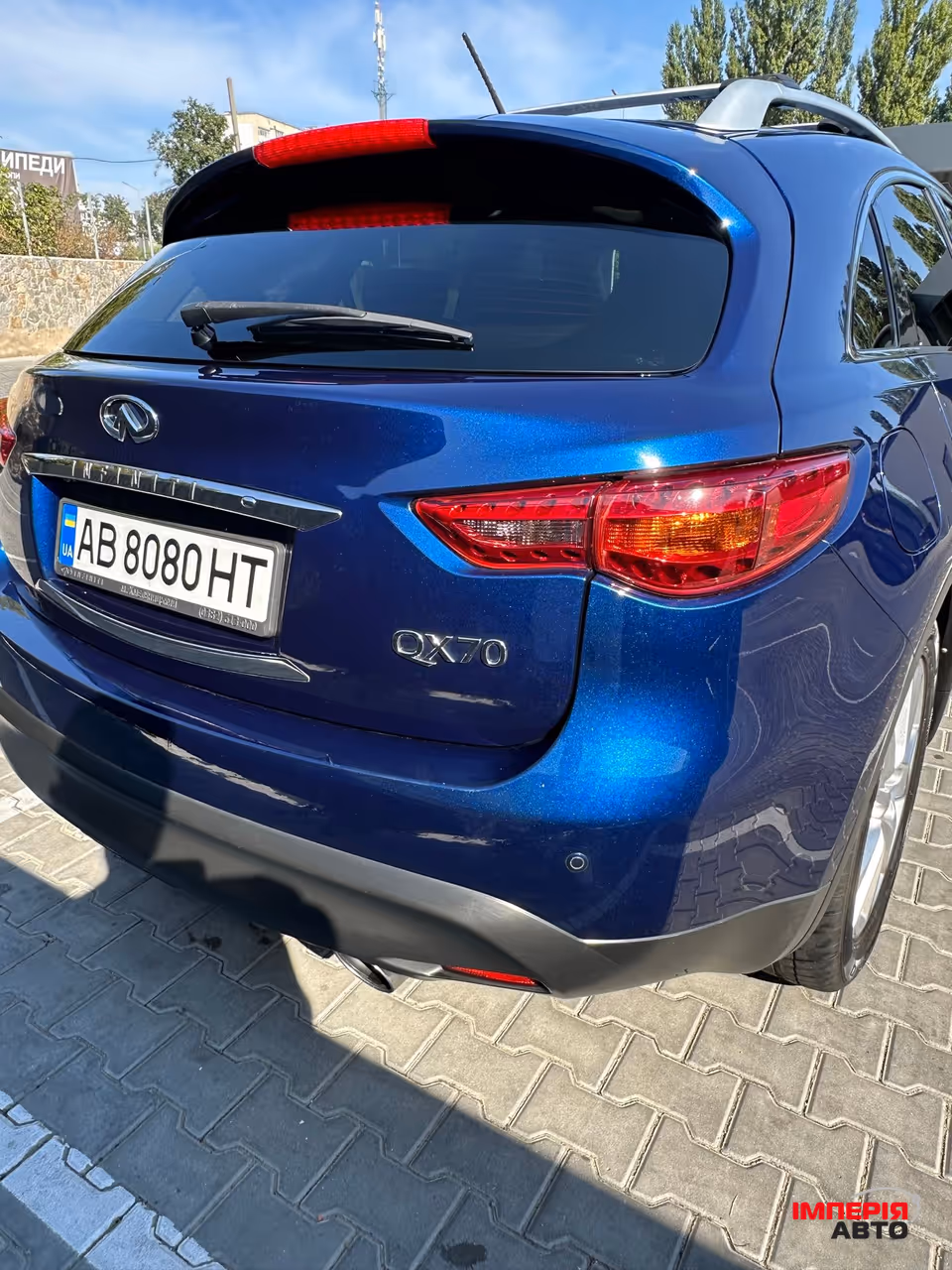 Infiniti QX70 - фото 8