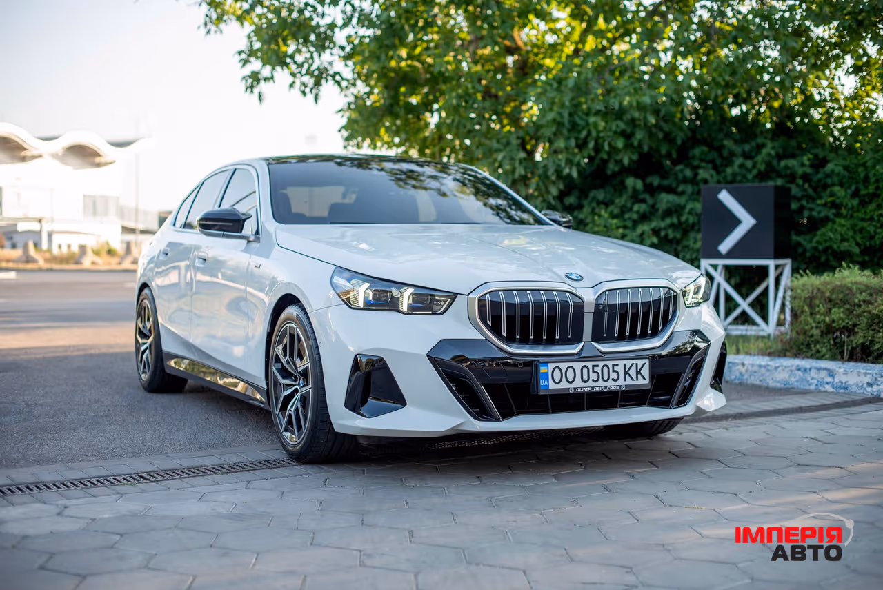 BMW 5 серії - фото 10