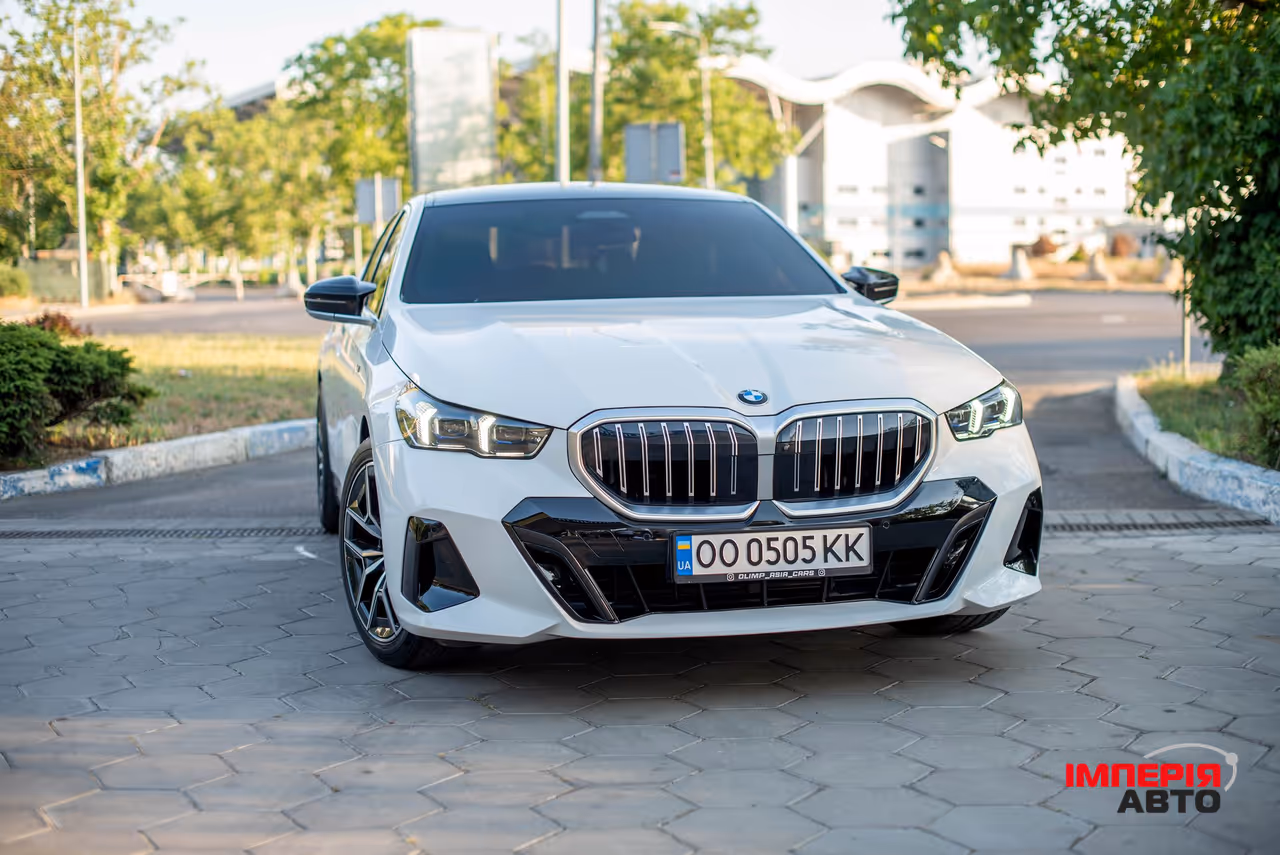 BMW 5 серії - фото 18
