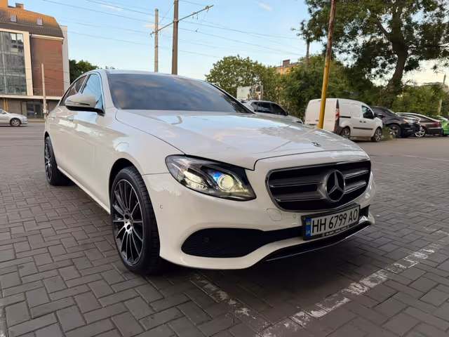 Mercedes-Benz E-Класс - фото 2
