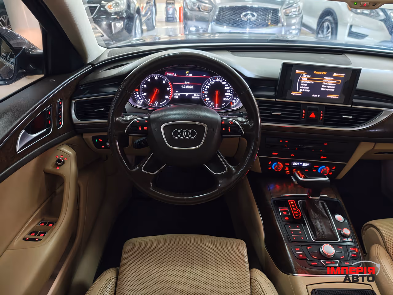 Audi A6 - фото 10