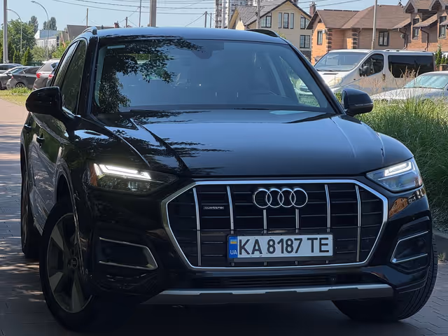 Audi Q5 - фото 3
