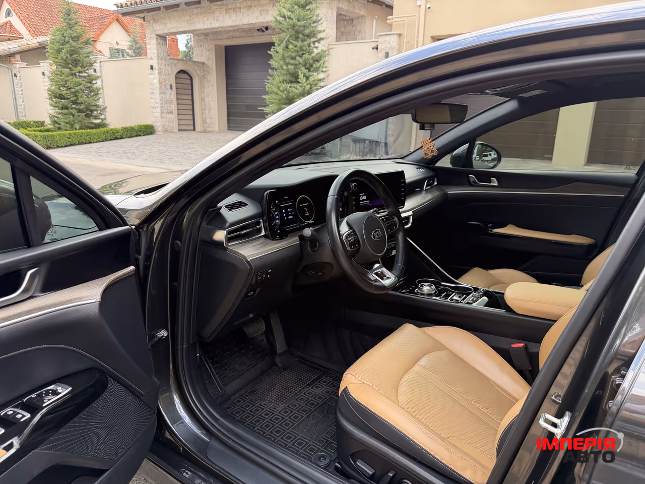 Kia K5 - фото 30