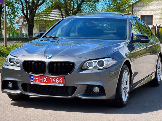 BMW 5 серії - фото 1