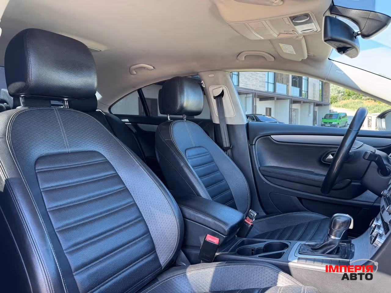 Volkswagen Passat CC - фото 10