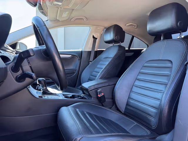 Volkswagen Passat CC - фото 5