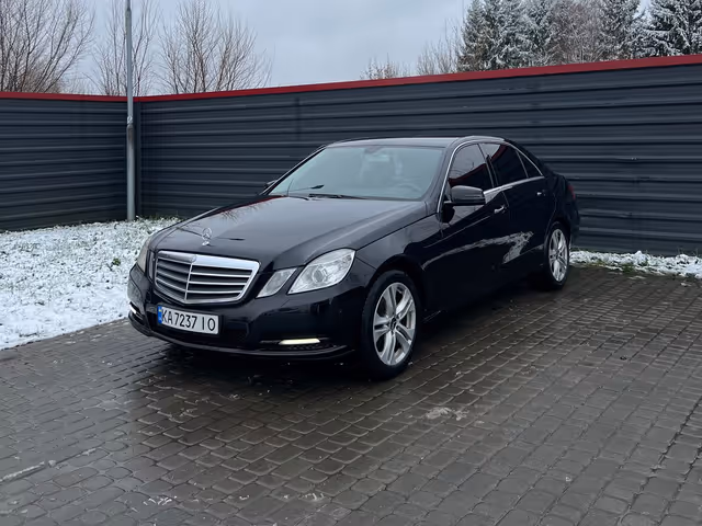 Mercedes-Benz E-Класс - фото 4