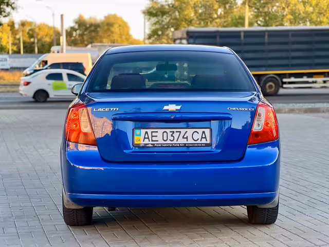 Chevrolet Lacetti - фото 4