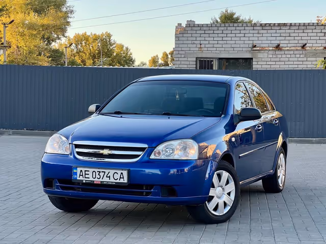 Chevrolet Lacetti - фото 1