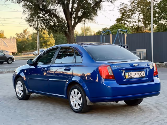 Chevrolet Lacetti - фото 5