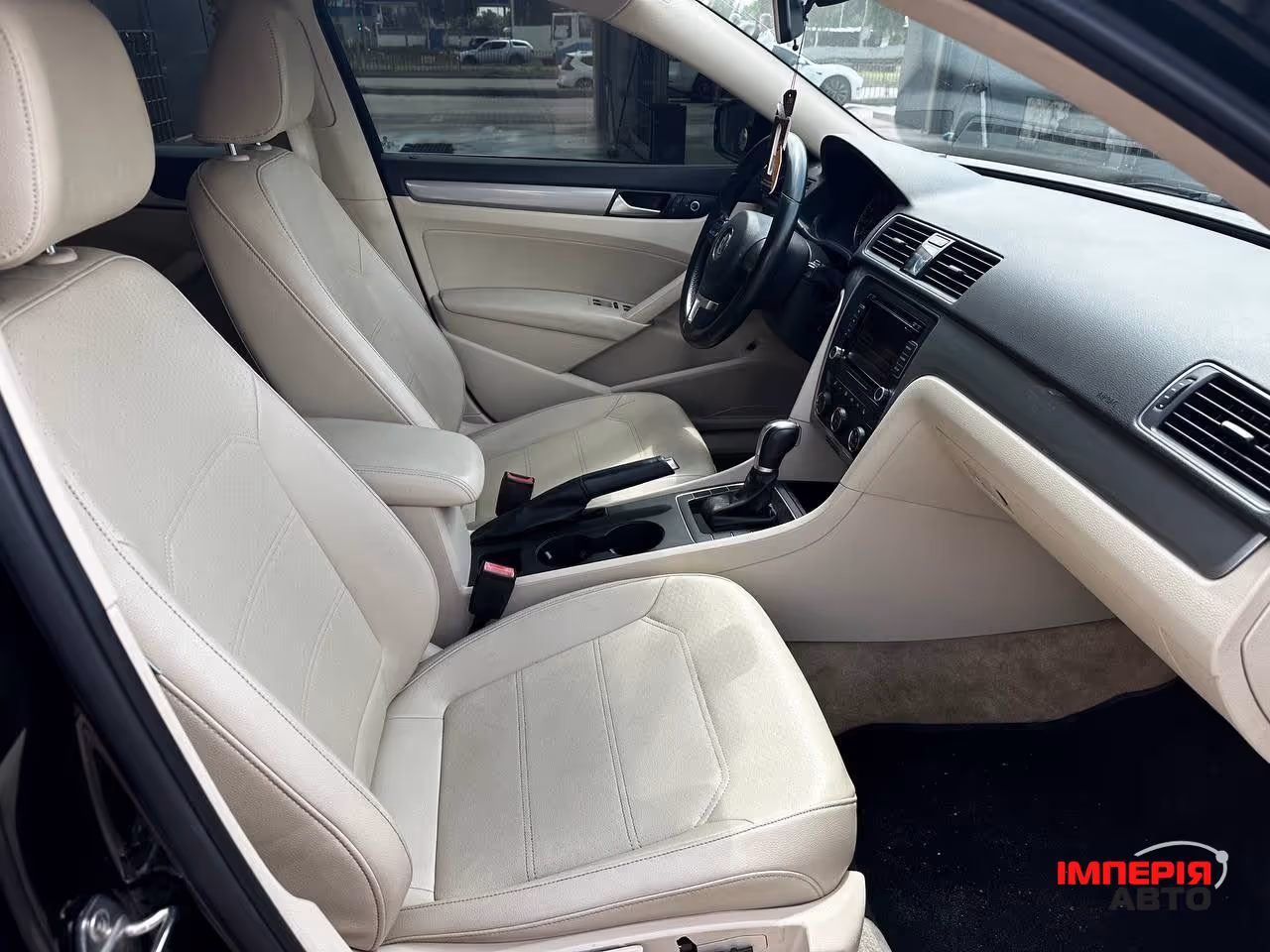 Volkswagen Passat - фото 20