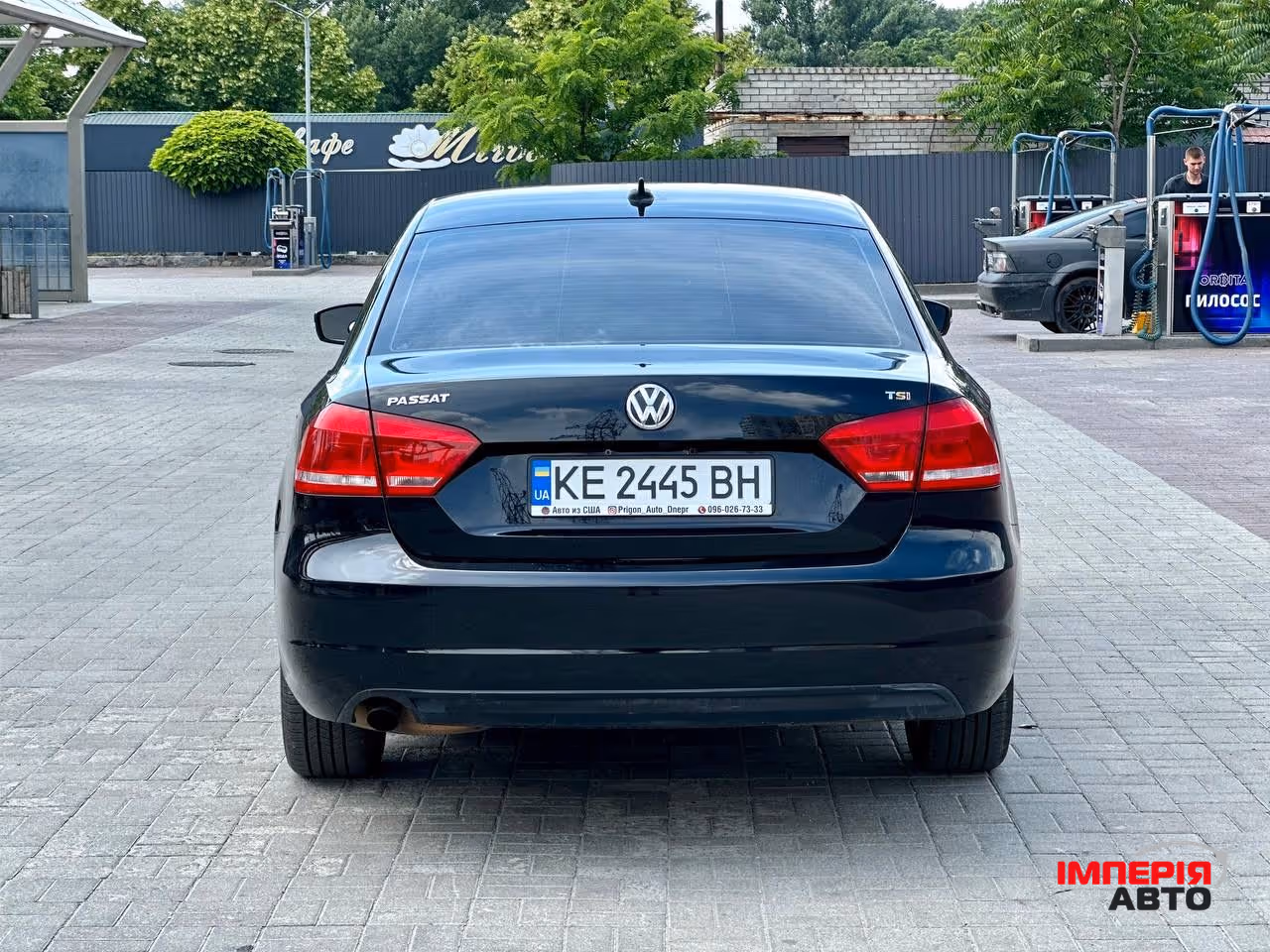 Volkswagen Passat - фото 6