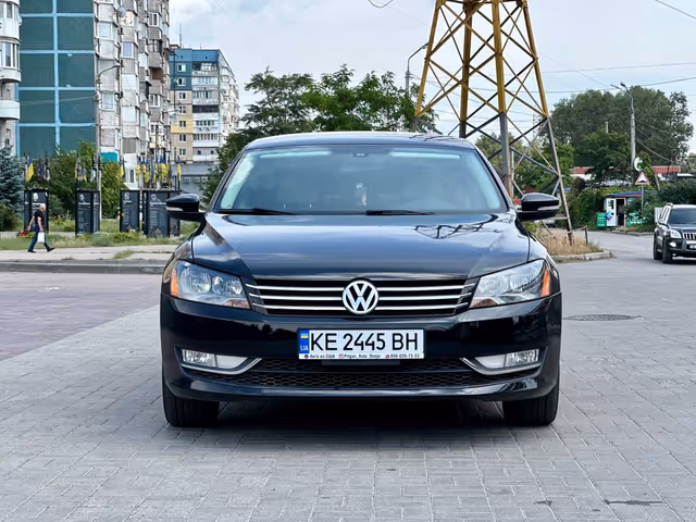 Volkswagen Passat - фото 2