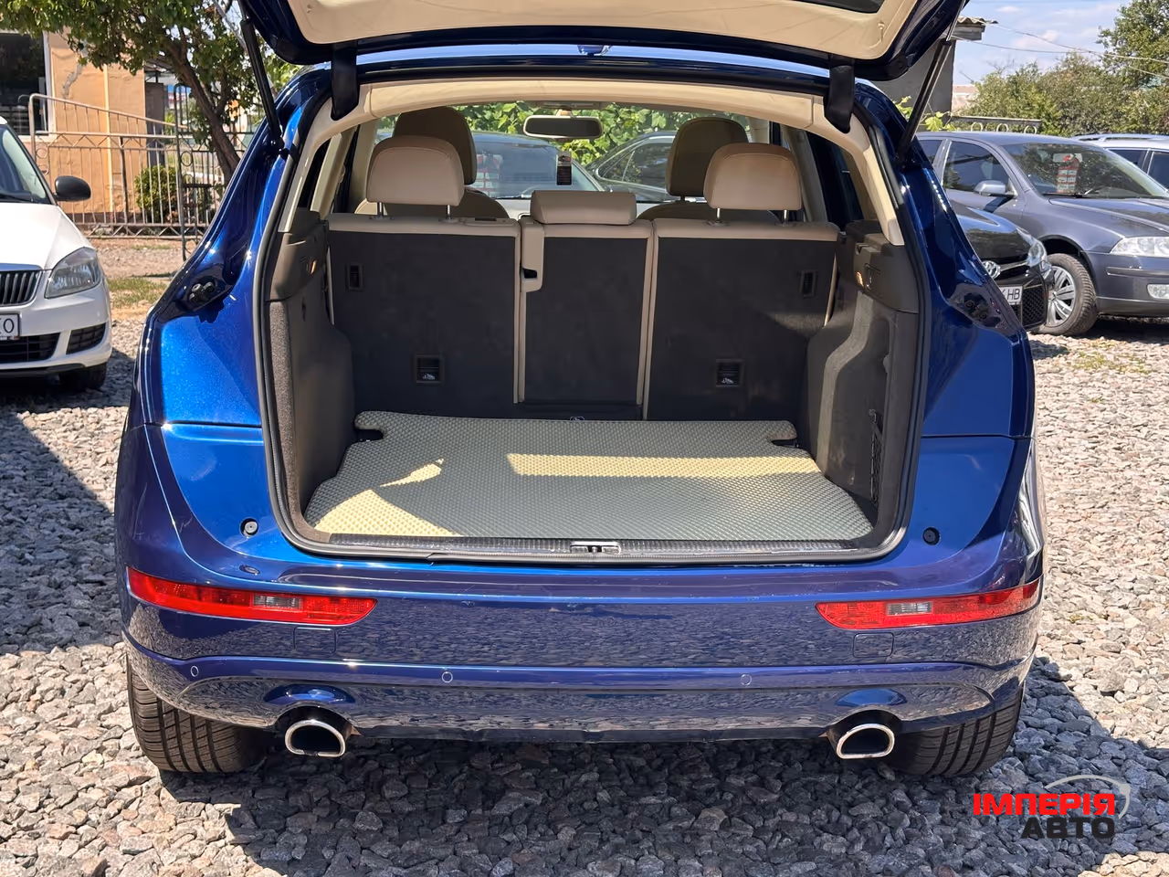 Audi Q5 - фото 12