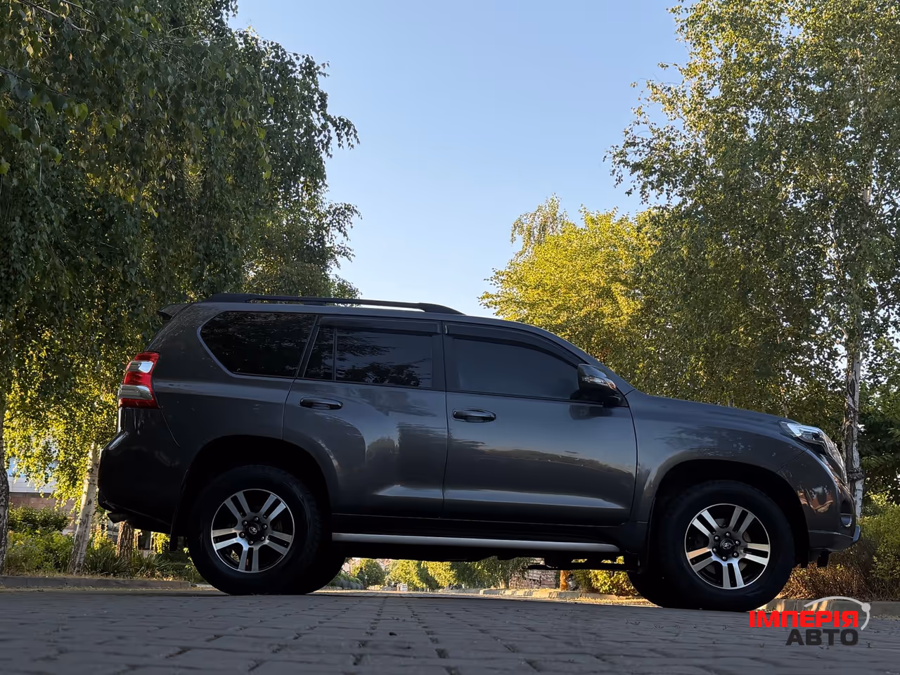 Toyota Land Cruiser Prado - фото 12