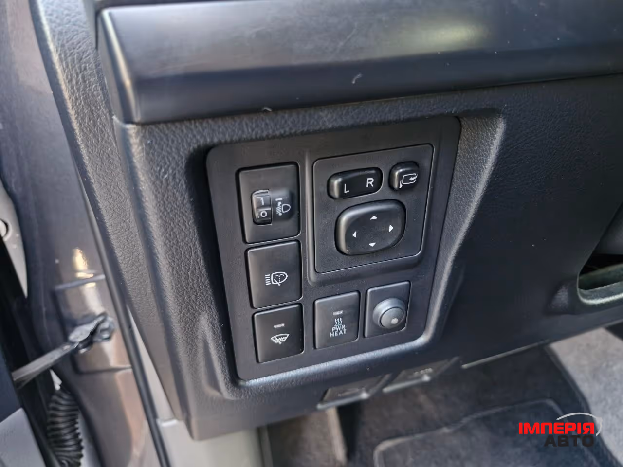 Toyota Land Cruiser Prado - фото 13