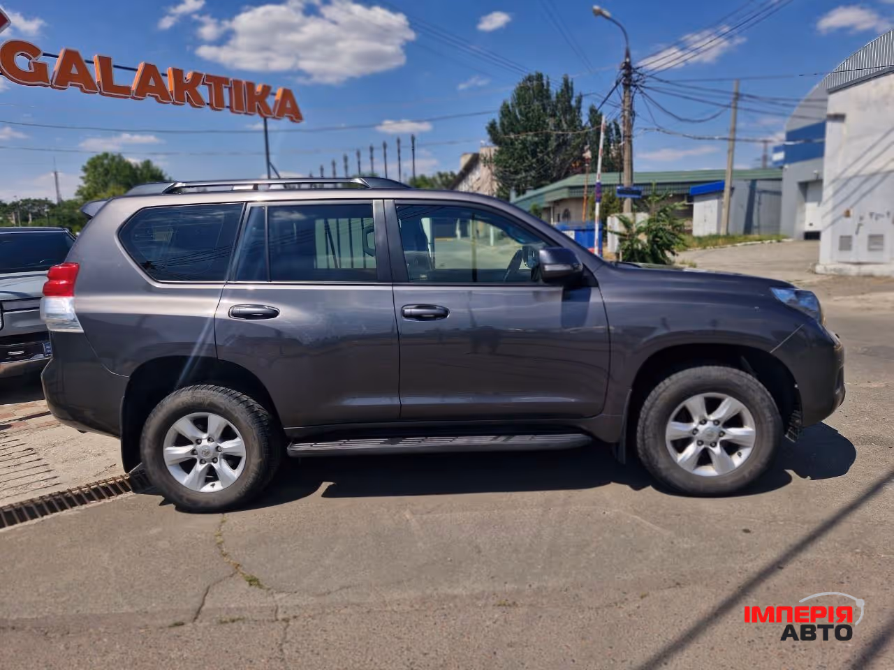 Toyota Land Cruiser Prado - фото 4
