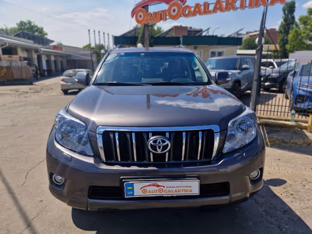 Toyota Land Cruiser Prado - фото 1