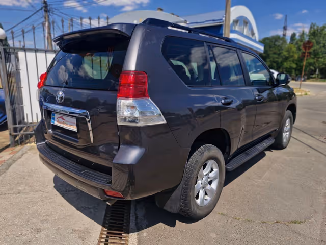 Toyota Land Cruiser Prado - фото 5