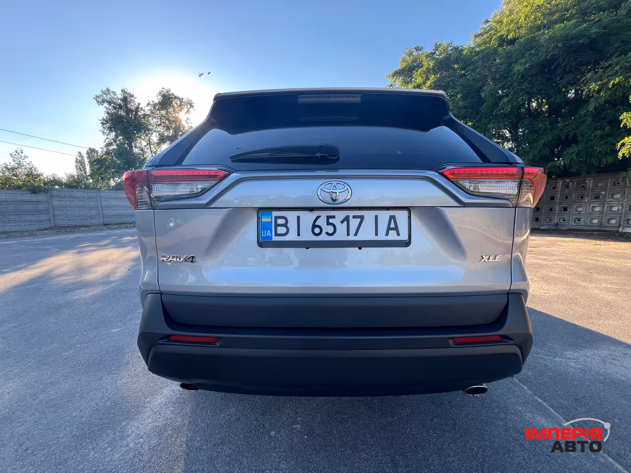 Toyota RAV4 - фото 6