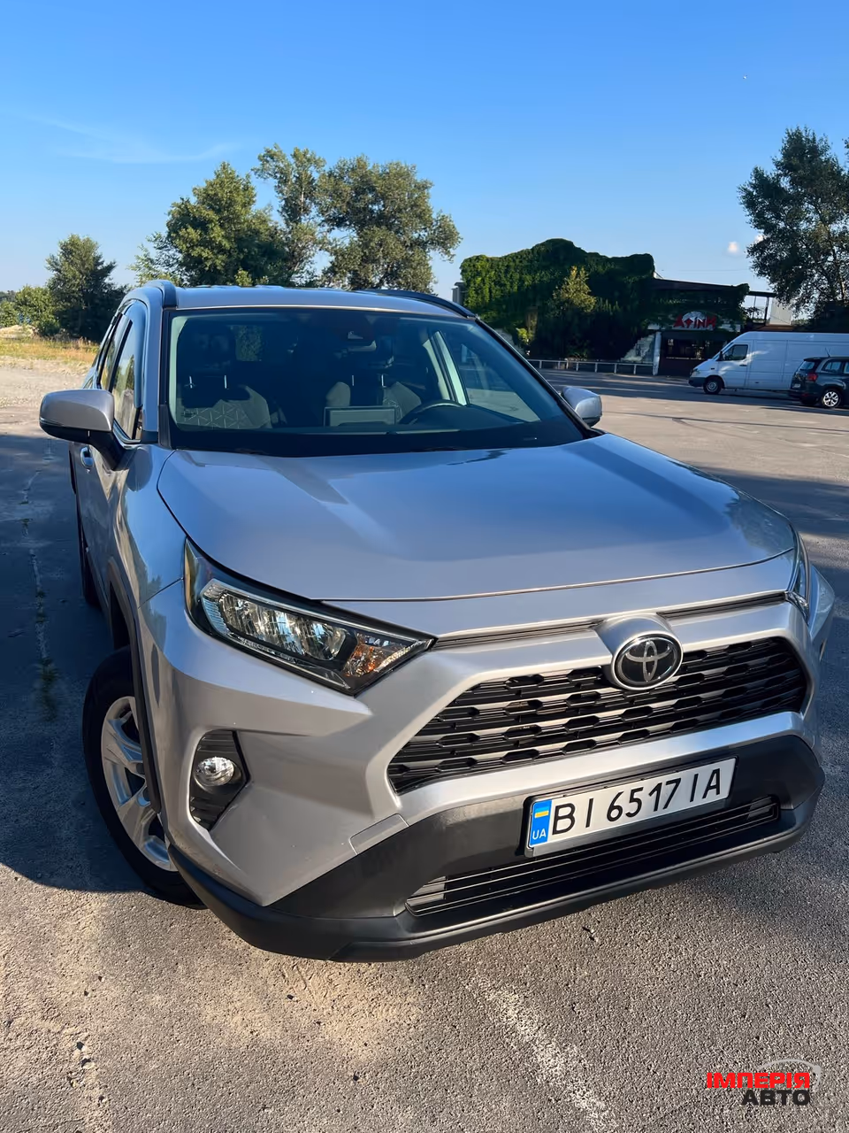 Toyota RAV4 - фото 2