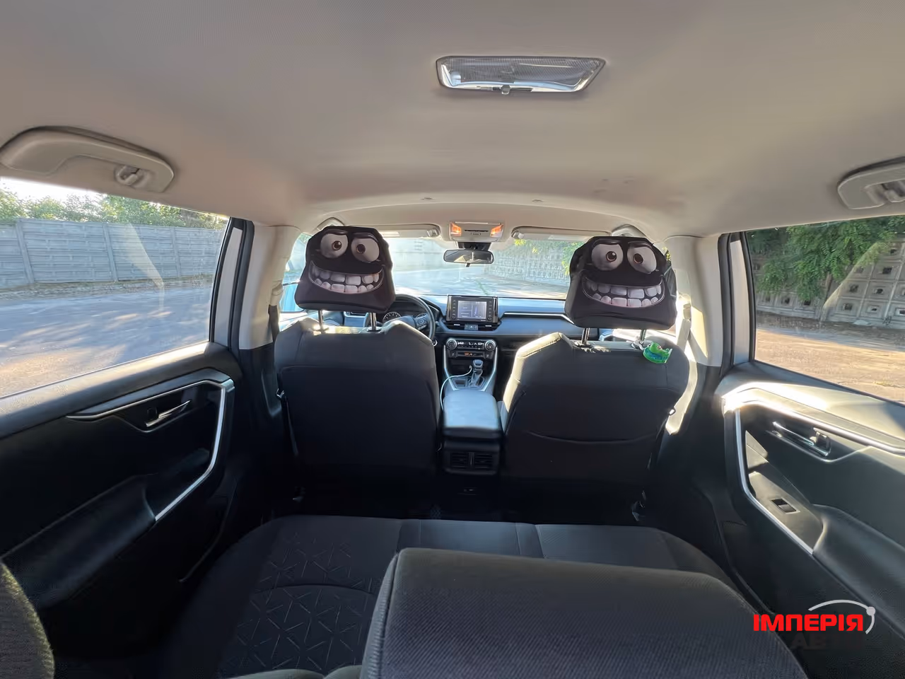 Toyota RAV4 - фото 13