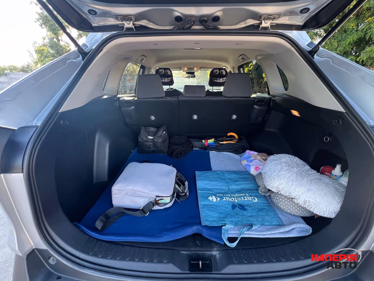 Toyota RAV4 - фото 14