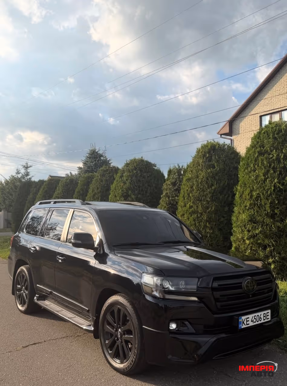 Toyota Land Cruiser - фото 4