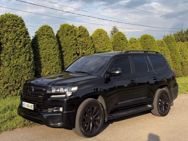 Toyota Land Cruiser - фото 1