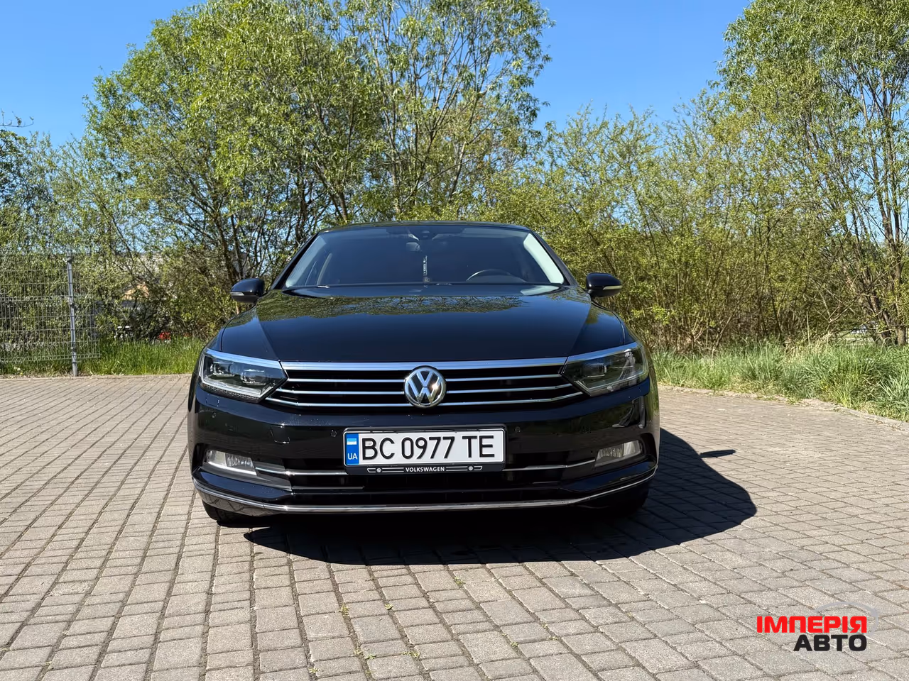 Volkswagen Passat - фото 2