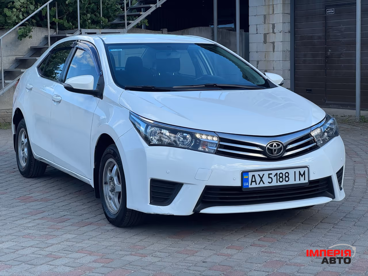 Toyota Corolla - фото 2