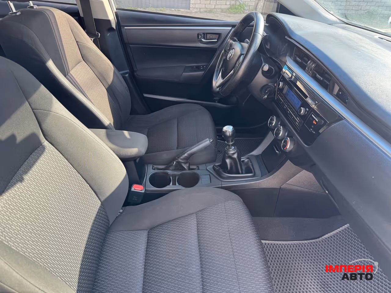 Toyota Corolla - фото 13