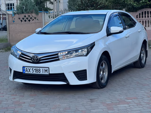 Toyota Corolla - фото 3