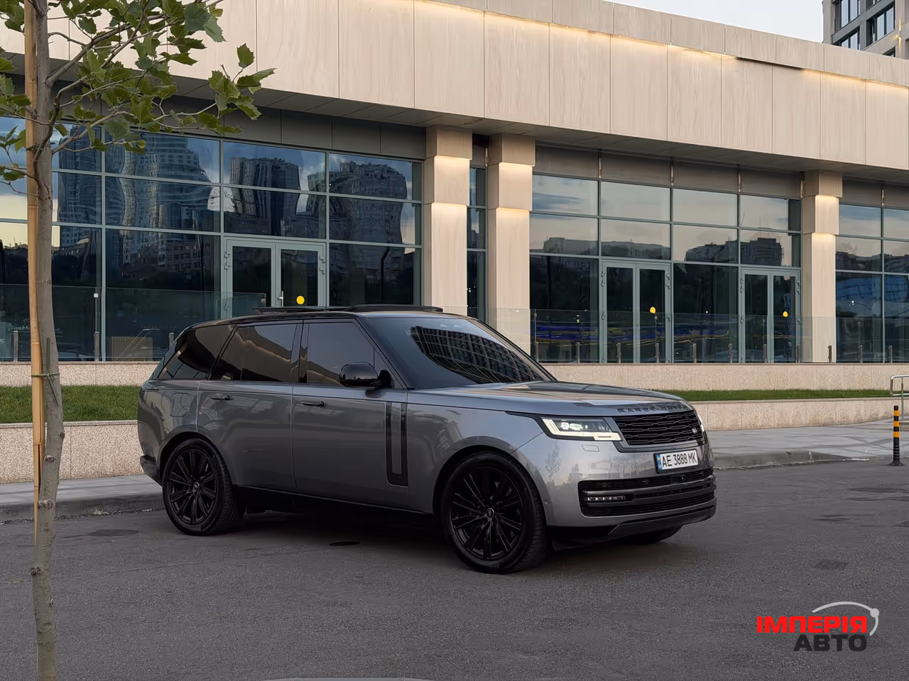Land Rover Range Rover - фото 1