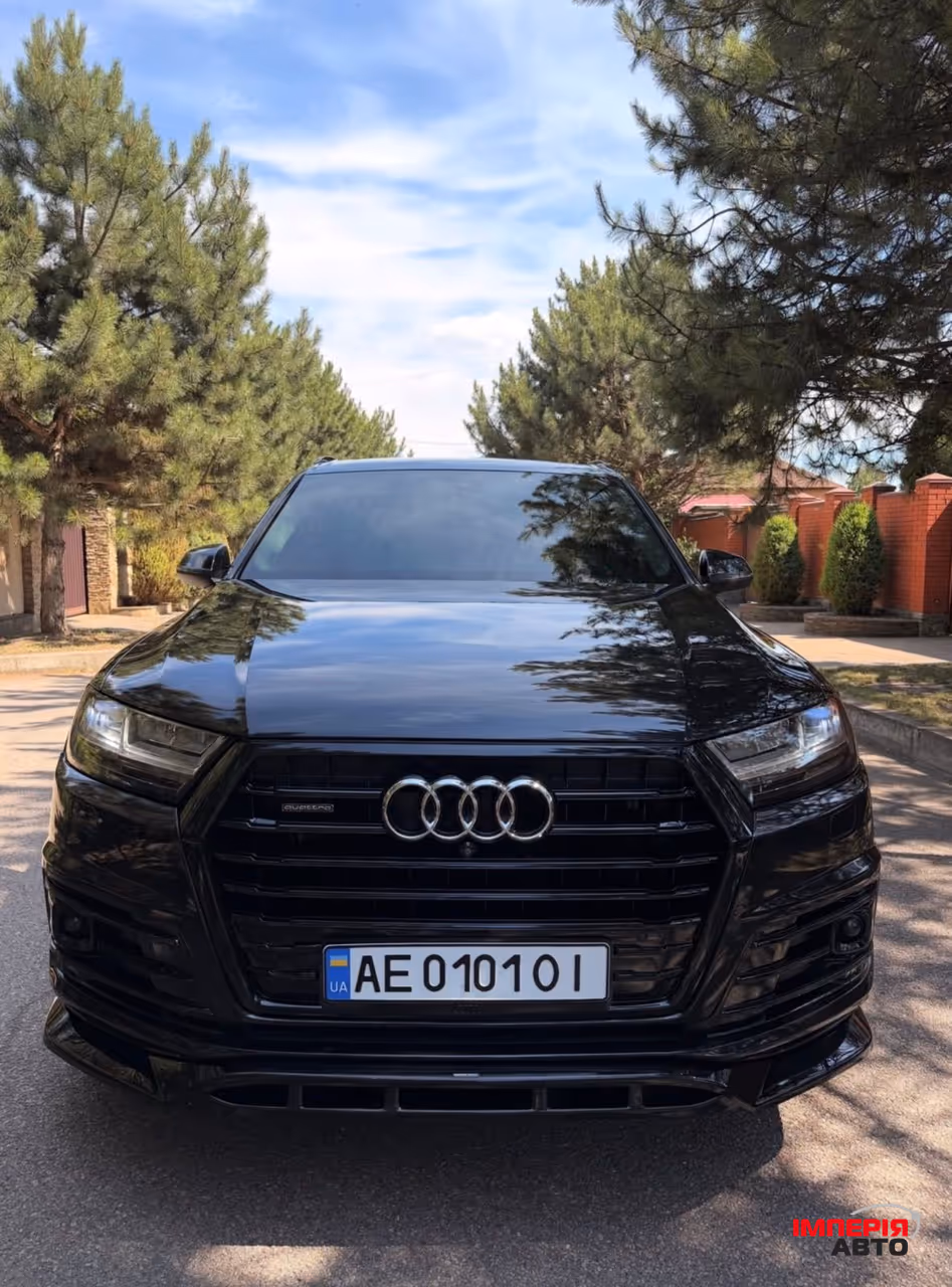 Audi Q7 - фото 3