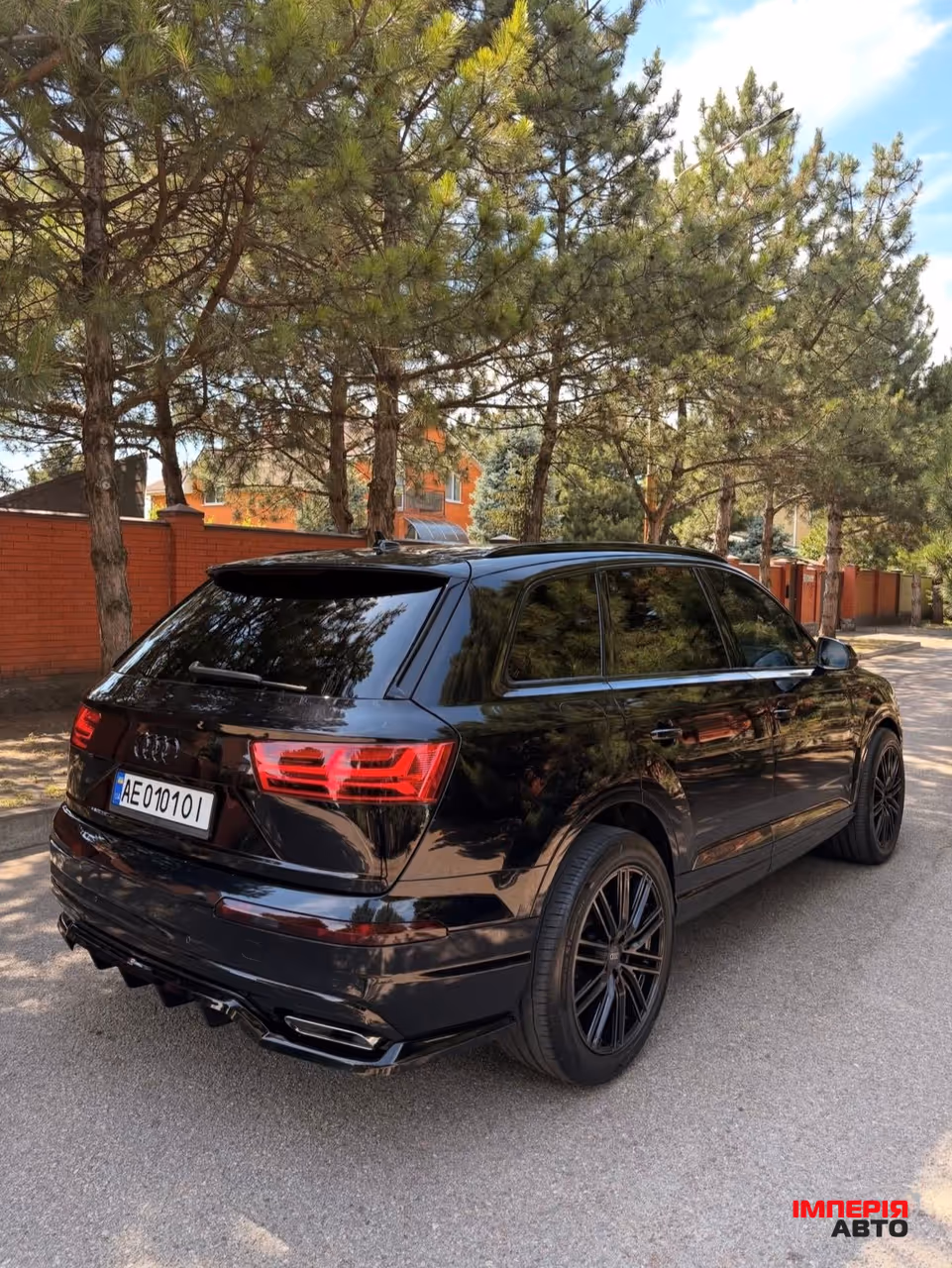 Audi Q7 - фото 6