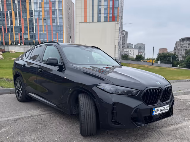 BMW X6 - фото 2