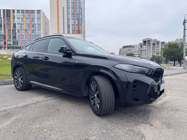 BMW X6 - фото 3
