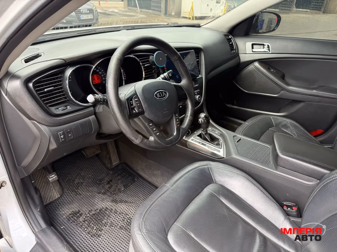Kia K5 - фото 20