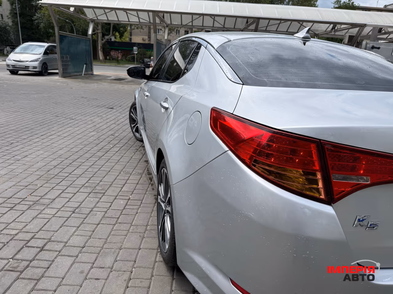 Kia K5 - фото 13