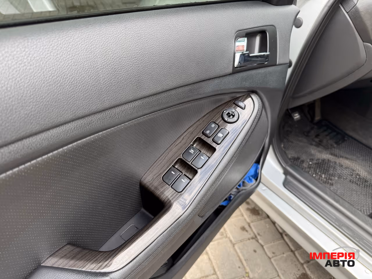 Kia K5 - фото 21