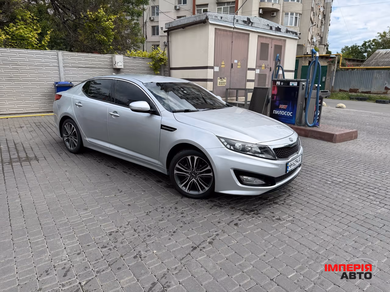 Kia K5 - фото 1